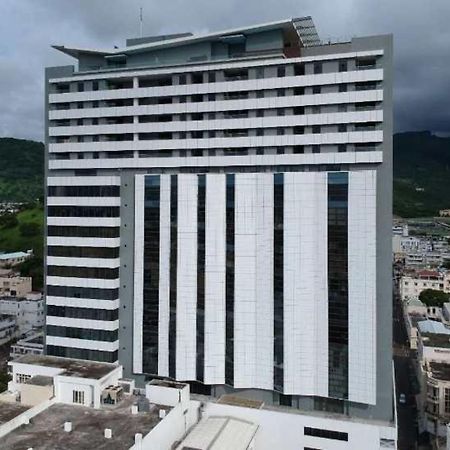 Sea & City View Luxury Apartment Port Louis Buitenkant foto